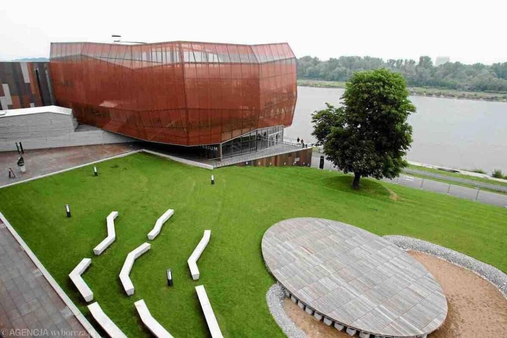 Vibey & Spacious Riverside With Fast Wifi * Warszawa